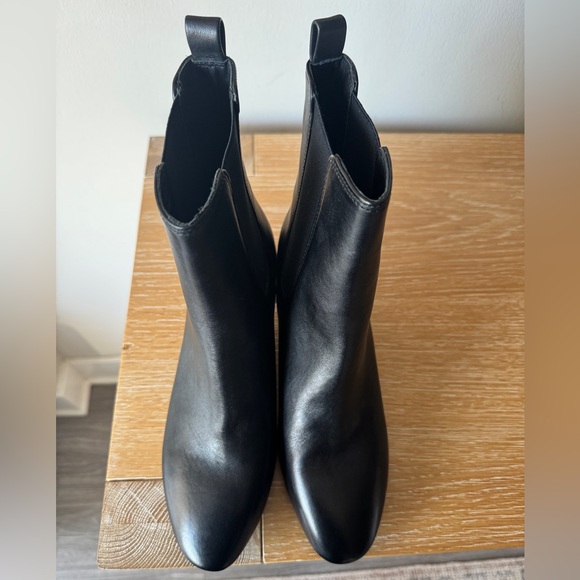 NIB! MADEWELL Women’s The Sylvia Chelsea Boot in True Black Leather Size 11 - Picture 4 of 15